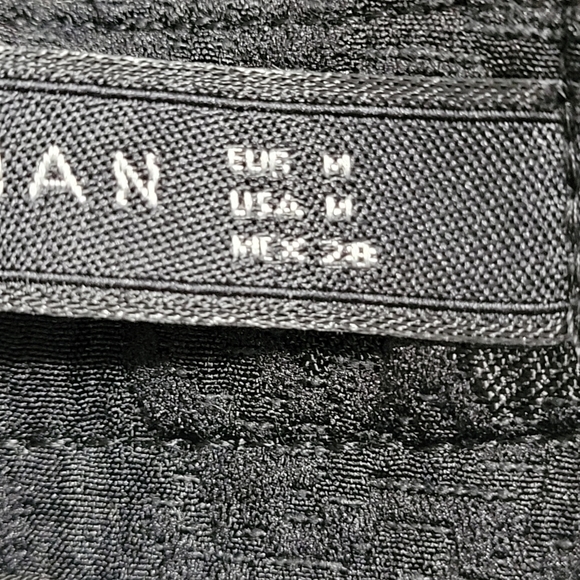 ZARA Asymmetrical Ruffled Mini Skirt Layered Frill Hem Flare Black Flirty Party - Picture 8 of 9